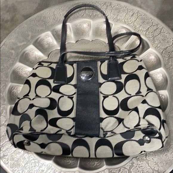 Black Coach Purse - Picture 2 of 14